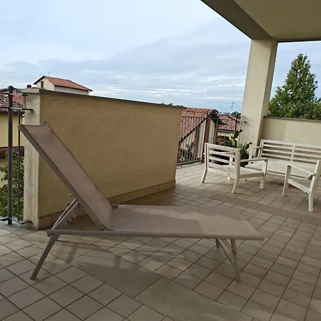 Sunset Penthouse 公寓 Gessate