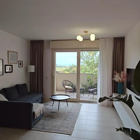 Sunset Penthouse Apartment Gessate